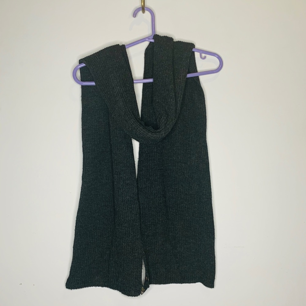 Goorin Bros Gray Scarf